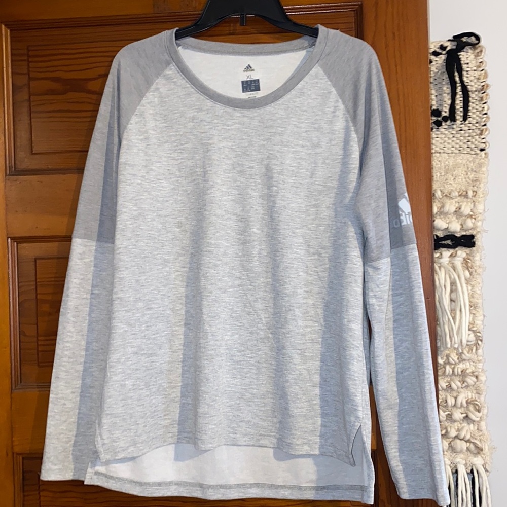 Adidas Longe Sleeve Shirt